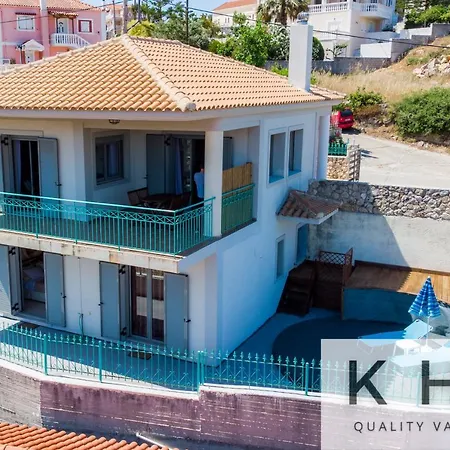 Sofia's Grand View Maisonette Near Argostoli! * Χελμάτα