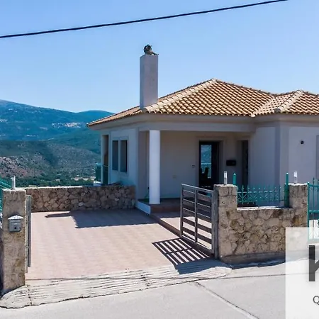 Sofia's Grand View Maisonette Near Argostoli! * Χελμάτα