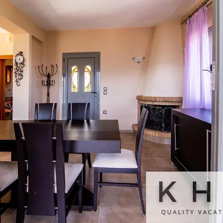 Sofia's Grand View Maisonette Near Argostoli! * Χελμάτα
